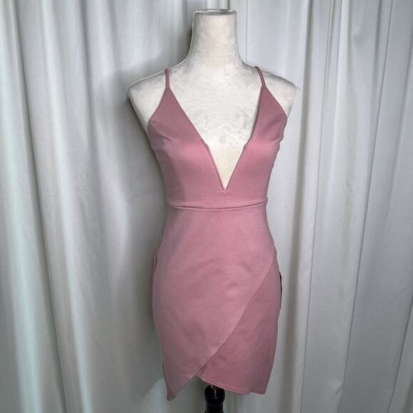 Lulu's Bodycon Mini Dress Deep V Neck Spahetti Strap Pink Women's S NWT Party - Picture 13 of 16